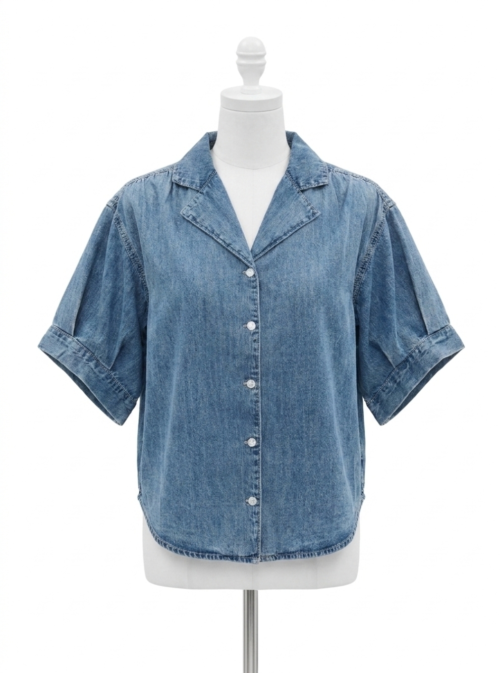 NEW SIX/FIFTY emma button down top in denim blue